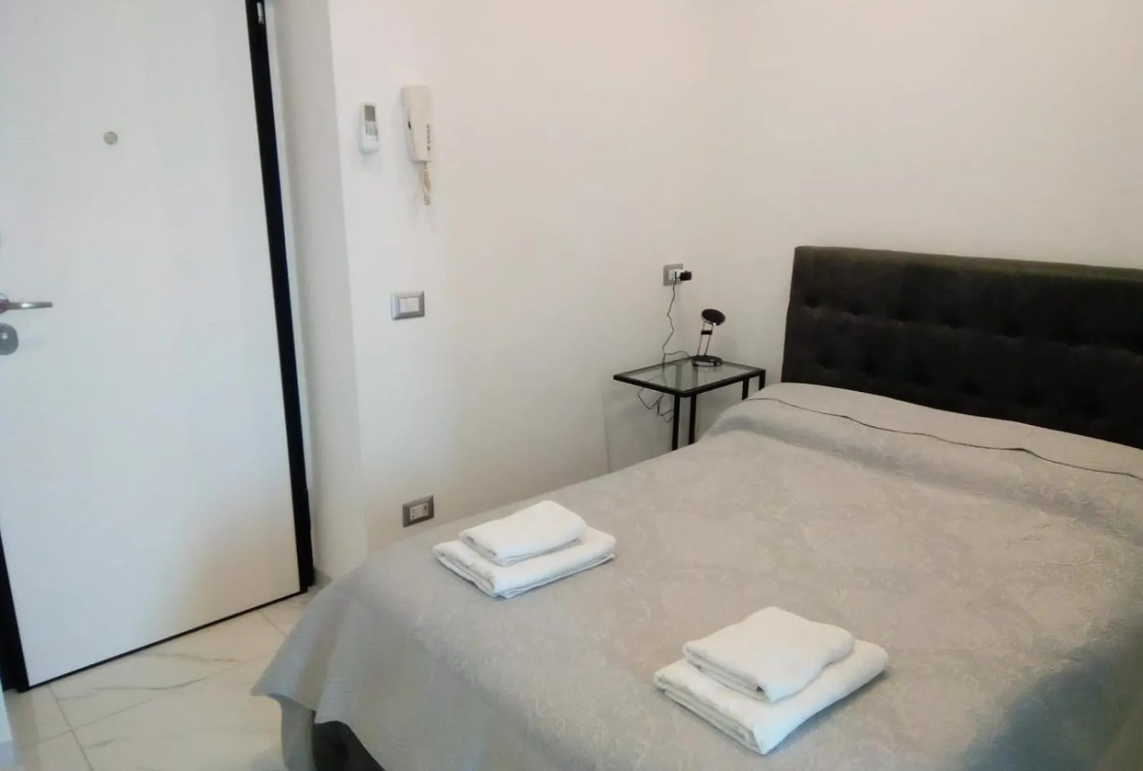 Studio Certosa Milan 0*,